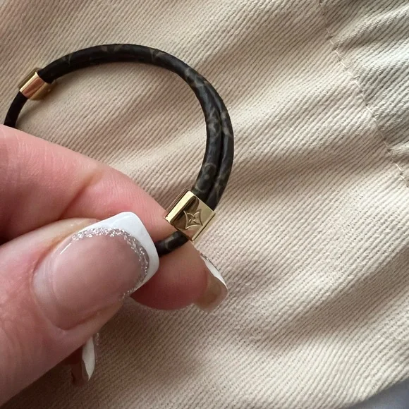 Louis Vuitton Black and Gold Bracelet - Picture 7 of 12